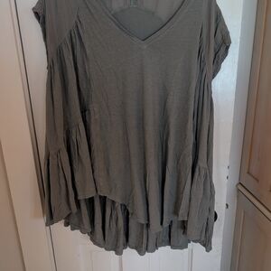 Free People Olive Green Oversized V-neck Cap Short Sleeve Top - Size XS